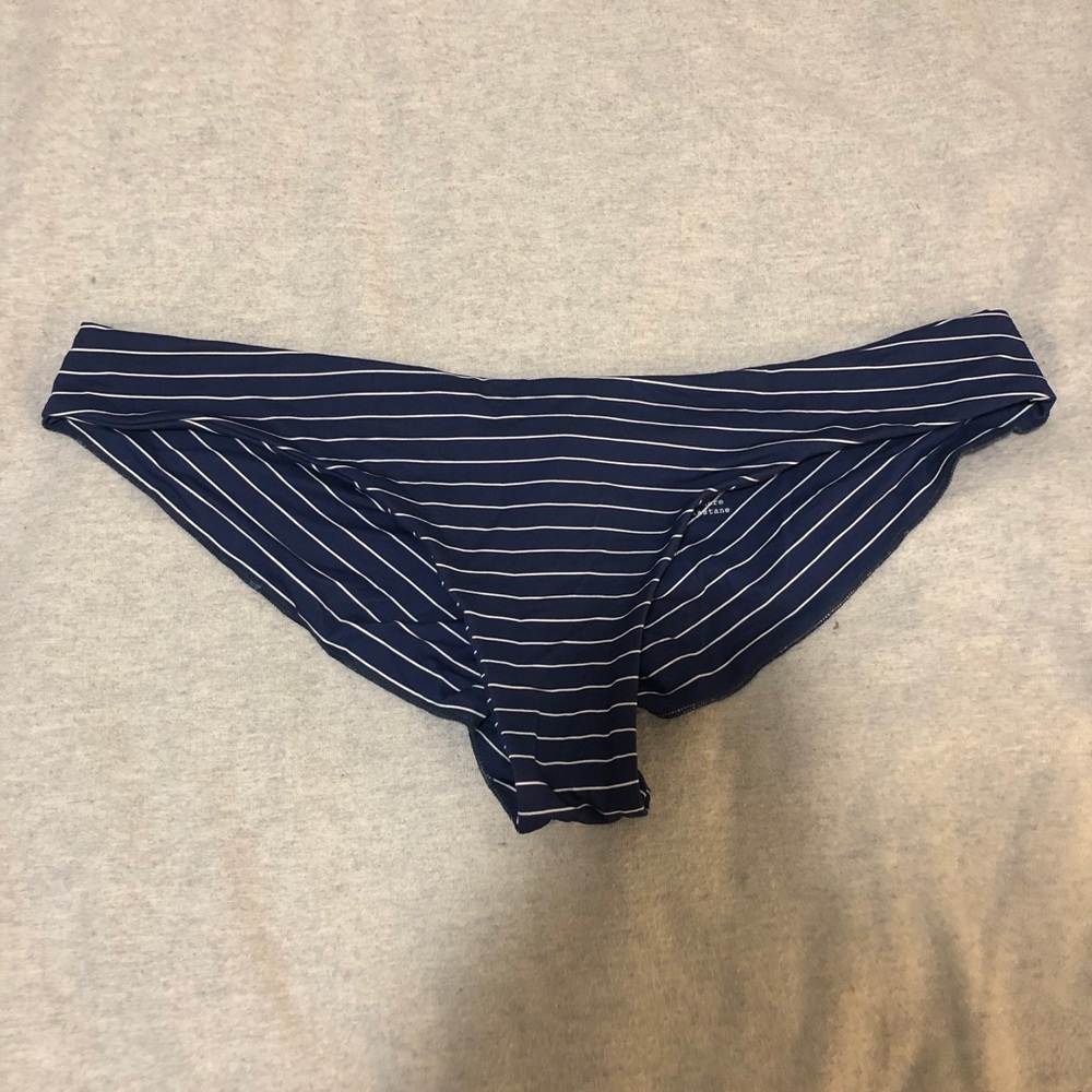 Boys + Arrows Kiki the Killer bottoms (L)